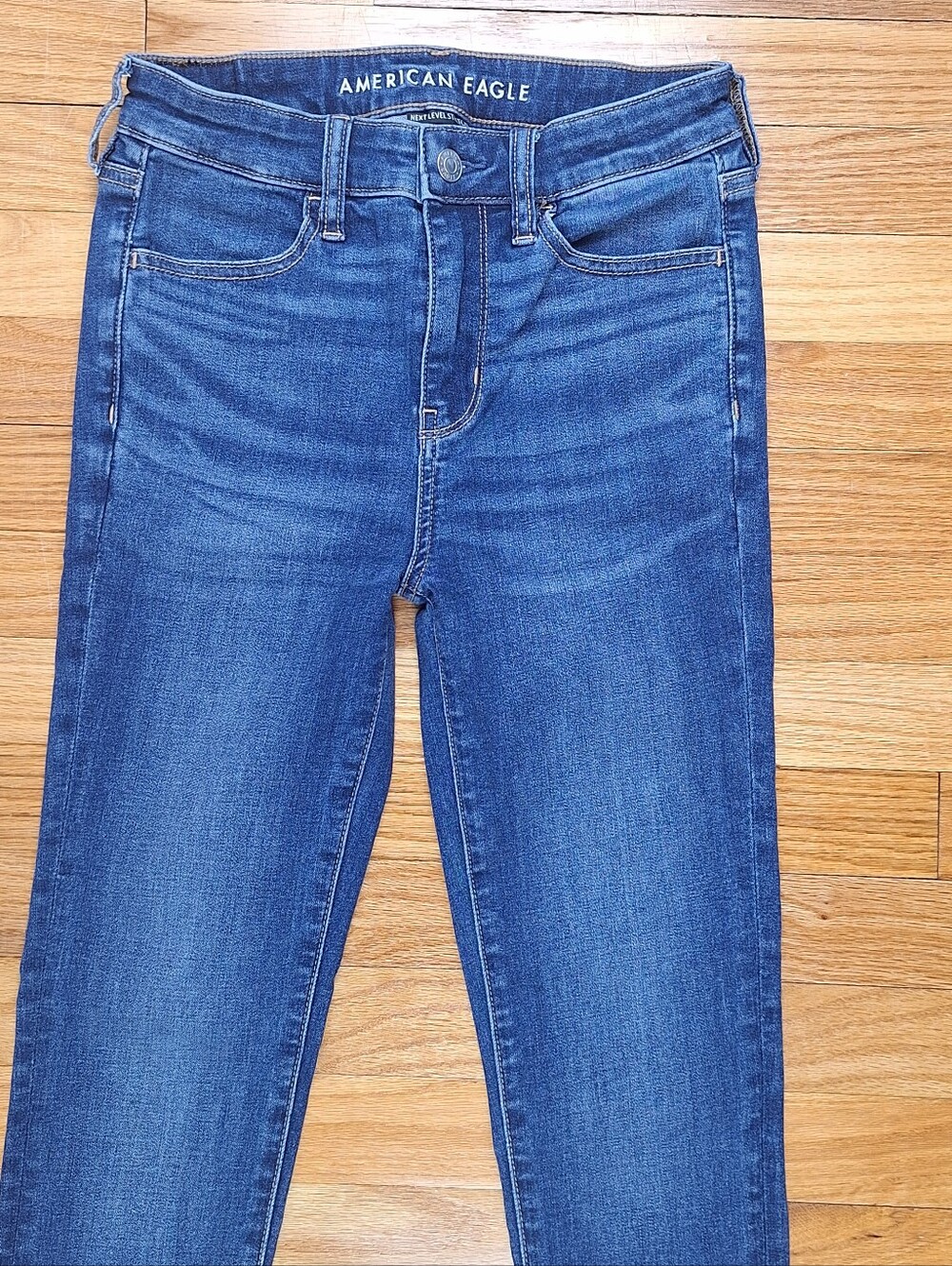 American Eagle Hi-Rise Jegging Skinny Jeans Ne(x)t Level Stretch Size 4 - Picture 10 of 16